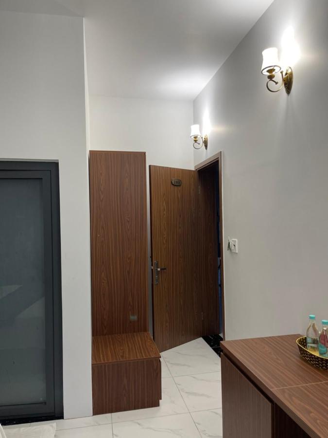Duc Luu Quang Hotel Binh Thuan Tuy Phong Eksteriør billede