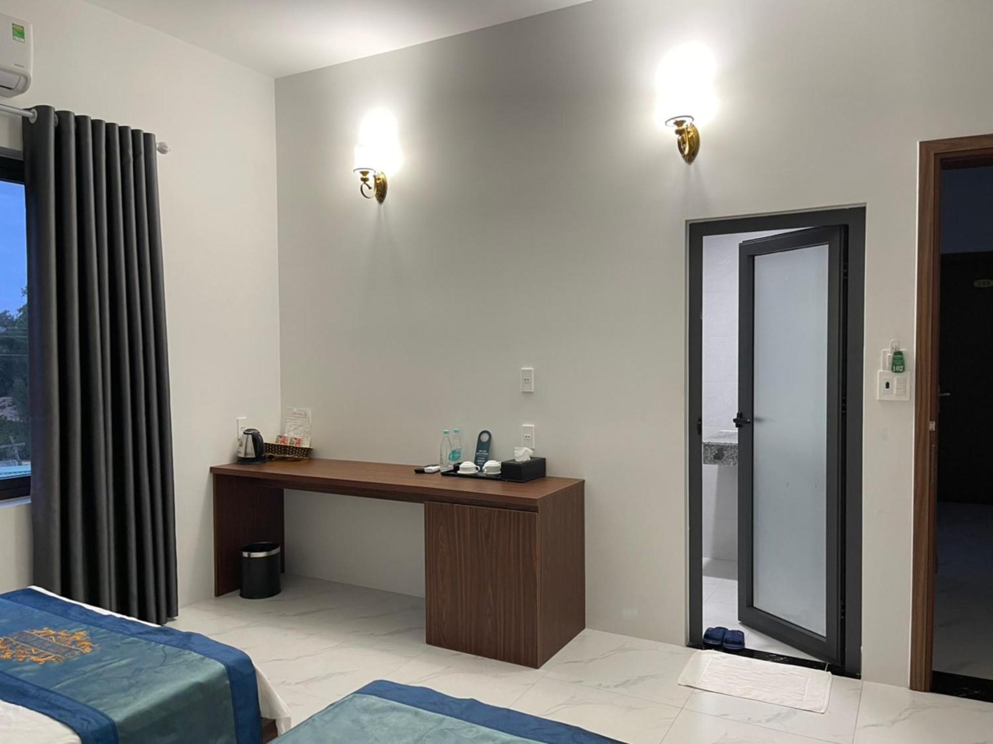 Duc Luu Quang Hotel Binh Thuan Tuy Phong Eksteriør billede