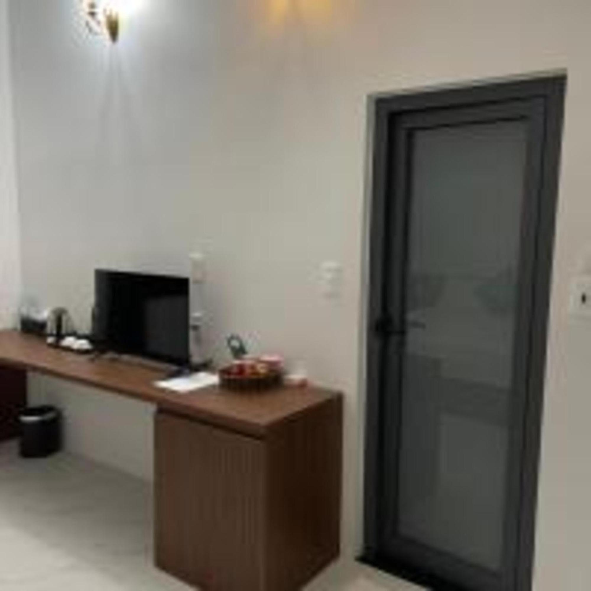 Duc Luu Quang Hotel Binh Thuan Tuy Phong Eksteriør billede